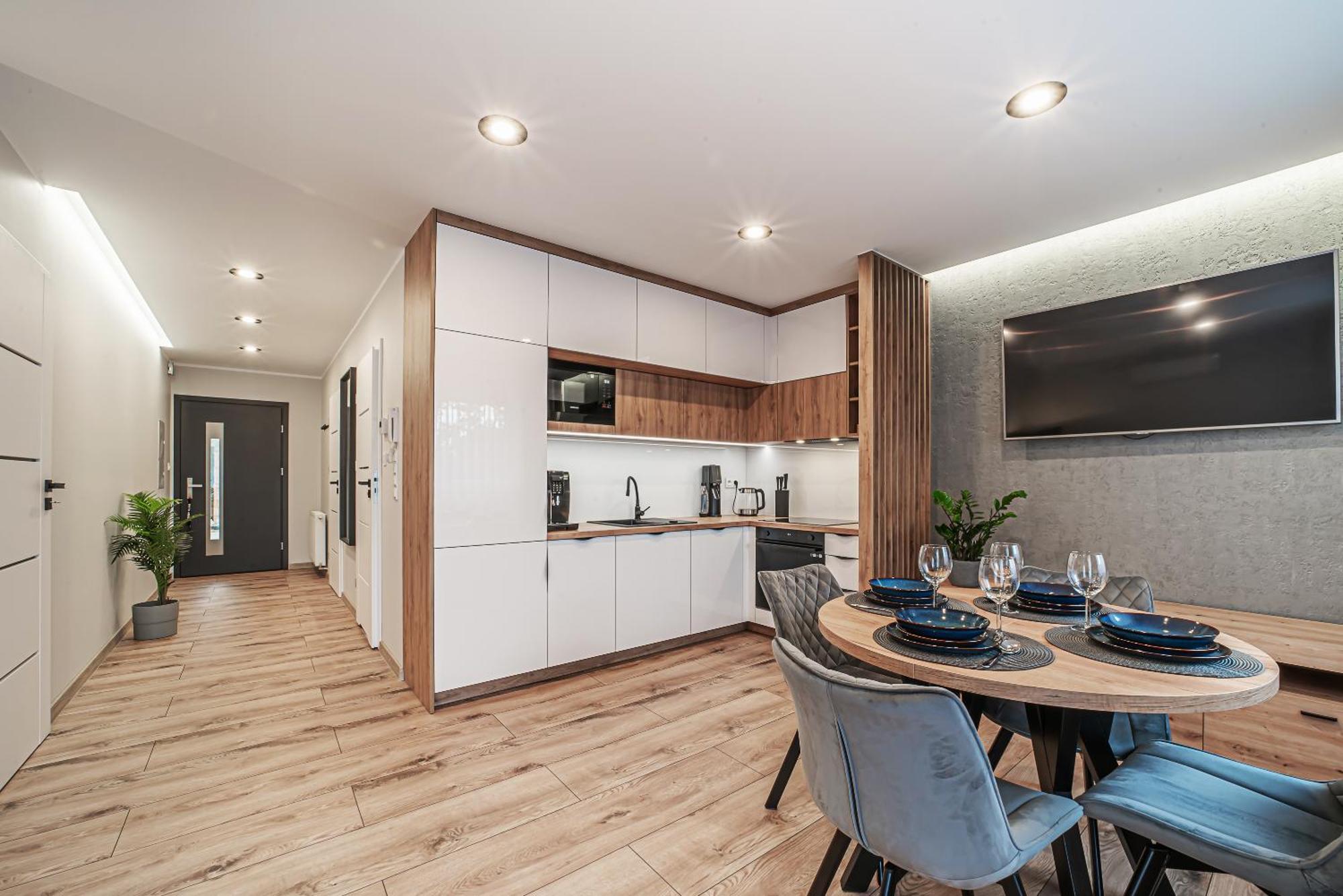 Apartament Labradoryt, Klimatyzacja, Parking Priv 博莱斯瓦维茨 外观 照片
