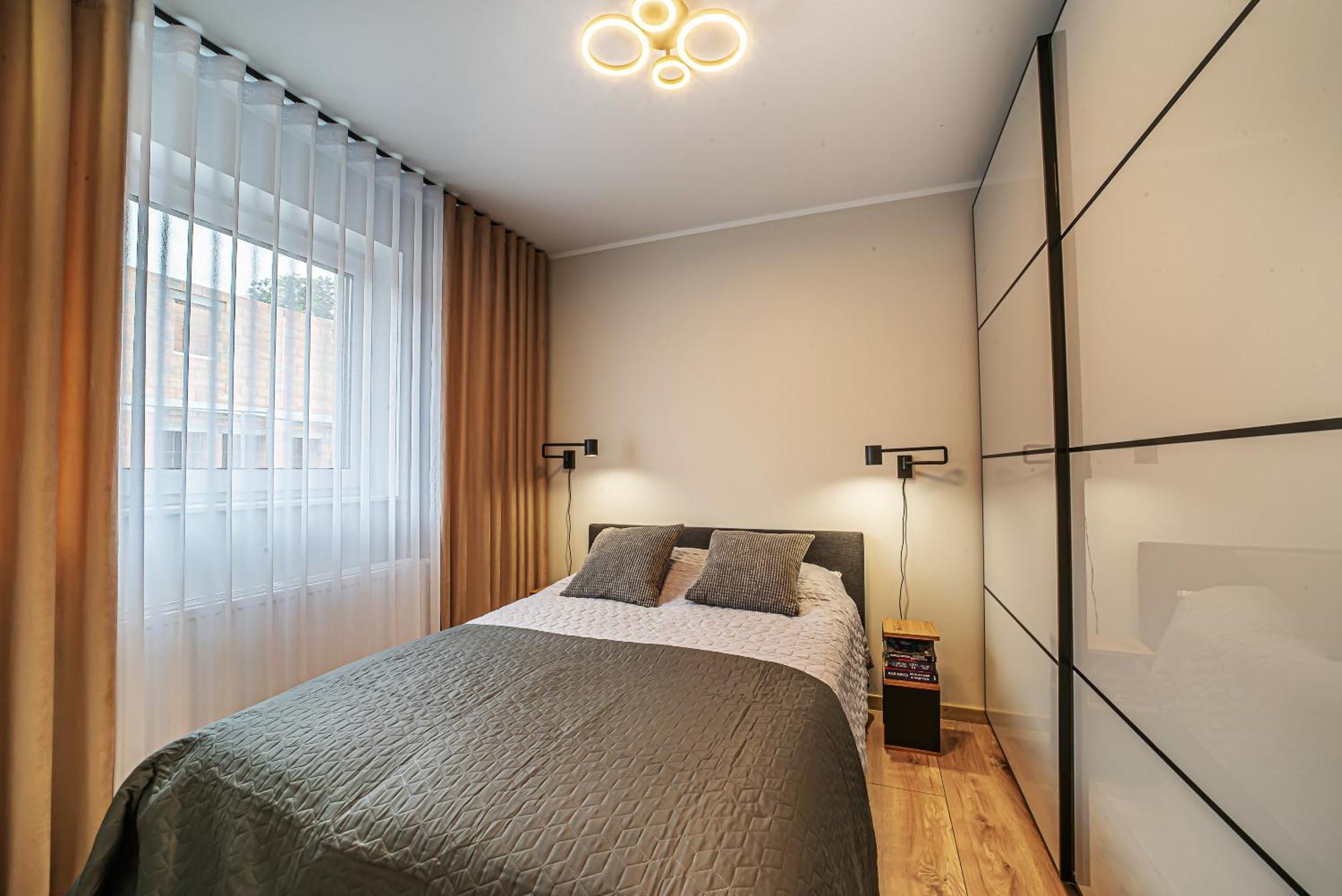 Apartament Labradoryt, Klimatyzacja, Parking Priv 博莱斯瓦维茨 外观 照片