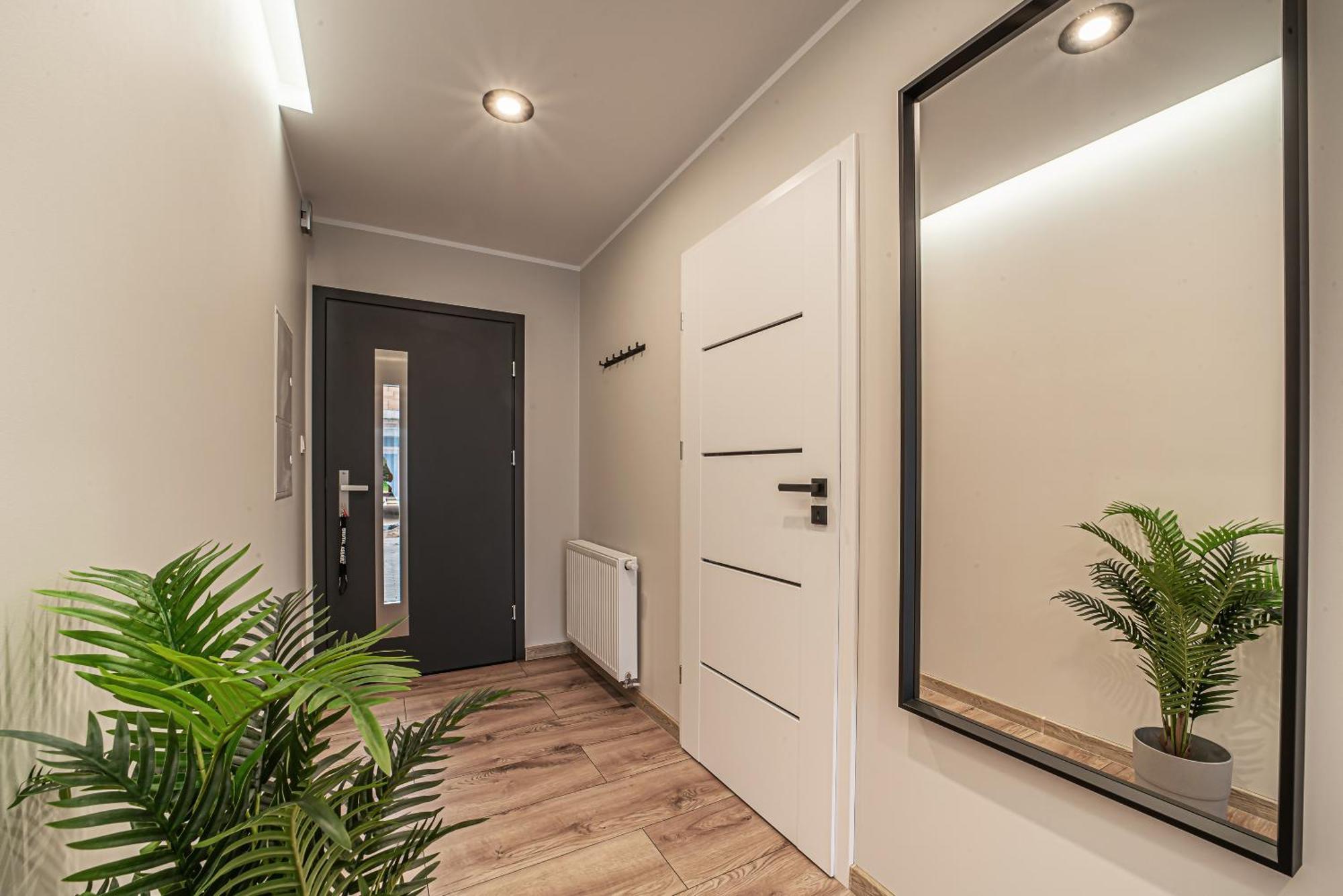 Apartament Labradoryt, Klimatyzacja, Parking Priv 博莱斯瓦维茨 外观 照片