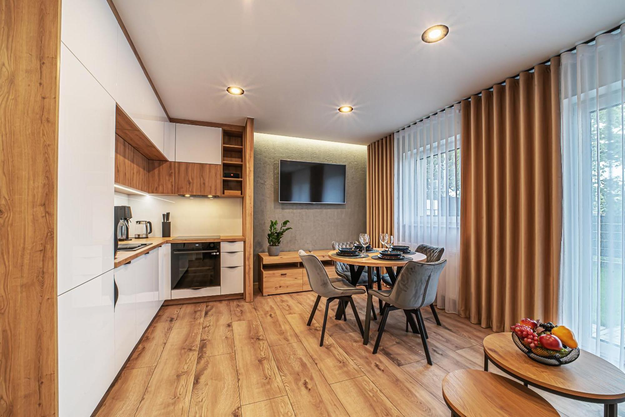 Apartament Labradoryt, Klimatyzacja, Parking Priv 博莱斯瓦维茨 外观 照片